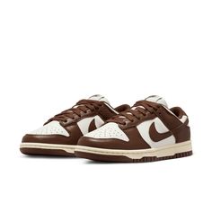 Nike W Dunk Low 'Cacao Wow' Nike Dunk Low Outfit, Dunk Low Nike, My Christmas List, Fresh Sneakers, Shoes And Sneakers, Adidas Campus, Brown Sneakers, Brown Tones, Birthday Wishlist