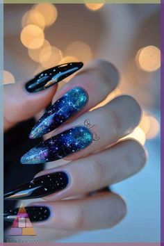 Take some time for self-care and indulge in a relaxing nail painting session. Experiment with different designs and techniques Celestial Nail Designs, Celestial Nail Art, Christmas Tree Nail Designs, Short Christmas Nails, Nails For 2023, Christmas Nails Designs, Festive Christmas Nails, Gradient Nail Art