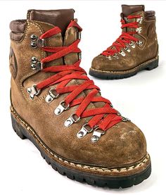 Danner Hiking Boots, Boots Outfit Men, Retro Backpack, Mountaineering Boots, Trekking Shoes, Funky Shoes, Men’s Boots, Hiking Boots Women, Climbing Shoes