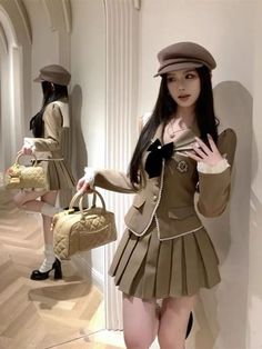 Women Suit Fashion, Suit Dress Women, Luxury Outfit, Two Pieces Set Outfits, Style College, Korean Shorts, Bow Fashion, College Outfit, Outfit Korean