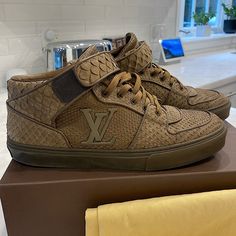 Louis Vuitton Mens Python Alcapulco High Top Trainer Sneaker Size 9 Good Condition 8/10 Accessories: Box, Dust Bag, Receipt Louis Vuitton Men, Trainer Sneakers, Louis Vuitton Shoes, Python, Mens Shoes Sneakers, High Tops, Dust Bag, Shoes Sneakers, Men's Shoes