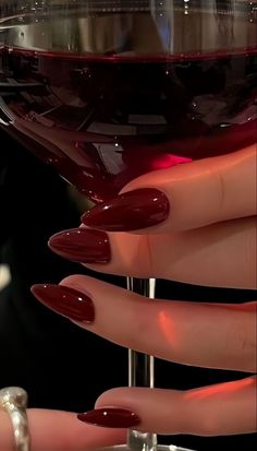 Kutek Disney, Dark Red Nails, Wine Nails, Red Nail Polish, Red Nail, Minimalist Nails, Dream Nails, Classy Nails, Chic Nails