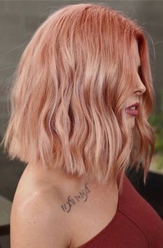 Dusty Peach Hair, Blonde Pink Balayage, Rose Gold Hair Color Ideas, Gold Hair Color Ideas, Mommy Hair, Dark Strawberry Blonde Hair, Rose Blonde Hair, Rose Gold Hair Color, Gold Hair Color