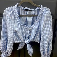 Nwot- Size Xs Zara Gingham Tops For Summer, Zara Plaid Tops For Spring, Zara Gingham Casual Tops, Casual Gingham Zara Tops, Gingham Crop Top, Blue And White Gingham, Blue Blouse, Zara Tops, Gingham