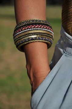 Boho chic wood bangle , decorated with sequins and beadsChoose a different colors and patterns of this model: https://etsy.me/2D23AETItem Features:- Wood, sequins, beads, wire rope- Lightweight- Width: 1.96" (5cm)-Inner diameter 2.6" (6.6 cm)Processing: This item is ready and we be shipped out with in 1-2 days.- Accepting PayPal and credit cards: Visa, Mastercard, American Express and DiscoverShipping:We offer standard shipping. You have the option of choosing express shipping in 2-3 days.Theses Hoop Bracelet, Boho Bangle Bracelets, Bracelets Hippie, Sequin Jewelry, Hippie Accessories, Hippie Bracelet, Man Bracelet, Embroidered Bracelet, Bracelets Boho