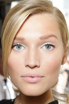 natural Make Up Inspiration, Looks Pinterest, Toni Garrn, Hippie Look, Natural Glam, Beauty Inspo, Make Up Looks