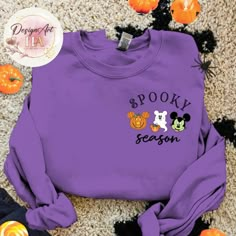 Halloween Horror Nights Outfit, 2023 Wishlist, Disney Halloween Shirts, Disneyland Halloween, Disneyland Outfits, Mickey Halloween