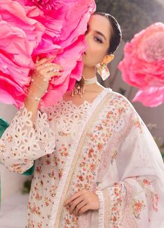 Brand: IZNIKProduct Code: DL-05 SPLENDOURCollection: Iznik Dahlia Unstitched Luxury Lawn CollectionFabric: Lawn DESIGN DETAILS: Shirt Front: Borer Embroidered Printed Lawn Shirt Back: Printed Lawn Front & Back Lace: Embroidered Organza (1.90 M) Sleeves: Borer Embroidered Printed Lawn (0.65 M) Sleeves Lace: Embroidered Organza (0.90 M) Dupatta: Printed Star Cotton (2.5 M) Trouser: Printed Lawn (2.5 M) Trouser Lace: Borer Embroidered Organza (1.20 M) DISCLAIMER:* Lining, Laces, and Tassels are not included in unstitched variants.* Embellishment items in stitched outfits are subject to market availability.* Product color may vary due to photographic lighting or your device settings. CARE INSTRUCTIONS: Extra Fabric Has Been Used For Shoot Original Color May Vary Slightly From The Picture Dry C Lawn Design, Pakistani Lawn Suits, Embroidered Organza, Luxury Wear, Lawn Shirts, Pakistani Wedding Dresses, Curated Design, Suit Fabric, Extra Fabric