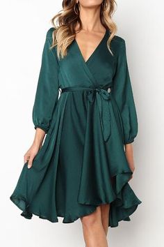 Maxi Dress Summer, Chique Outfits, Silk Wrap Dresses, Maxi Robes, Summer Black, Guest Outfit, Outfit Summer, Mode Inspiration, Mini Dress With Sleeves