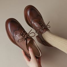 Brogue Carving, 65mm Block Heel. These Oxford Shoes are All Made Of Top Layer Leather, Soft, Flexible And Comfortable, Hand-Cut, Wearing Your Unique Beauty. Details Determine Success Or Failure. Color: Brown/BlackMaterial: Cow Leather Lining: Genuine LeatherInsole: Genuine LeatherSole: RubberHeels: 6.5 cm/2.56"Weight: 0.31kg Each Shoes (measured size 6) Fit: Medium to Wide, Runs Normal.Origin: Made in China Production Time: About 7-10 days (Any exceptional case will email you, Please pay attenti Brown Oxford Shoes Women, Brown Dress Shoes Women's, Women’s Oxford Shoes, Brown Shoes Womens Outfit, Light Academia Shoes, Old Fashioned Shoes, Brown Leather Shoes Women, Brogues Womens Outfit, Formal Shoes Women