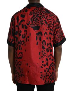 Animal print patterned casual shirt. With a classic neck, short sleeves and a button down closure. Model: Button down casual shirt Fitting: Regular fit Material: 100% Silk Color: Red with leopard pattern Front button closure Logo details Made in Italy Red Leopard, Animal Prints Pattern, Dolce E Gabbana, Leopard Pattern, Premium Brands, Dolce & Gabbana, Casual Shirt, Platform Wedges, Silk Printing