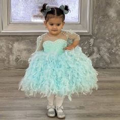 This luxury party dress makes your girl special princess in her party or in any party occasion! Custom colours can be made upon the request. Luxury Party Dress, 1st Birthday Dress, Dress With Feathers, 1st Birthday Dresses, Sweet Pictures, Toddler Party Dress, Girls Tulle Dress, Baby Party Dress, Luxury Party