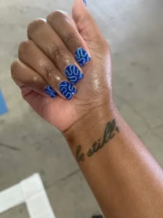 Nail inspo short nail design Short Nails Swirl, Blue Summer Nails Short, Real Nail Designs, Cruise Nails Designs, Dope Nail Designs Short, Short Blue Nails, Nail Inspo Short, Blue Nail Design, Short Nail Design