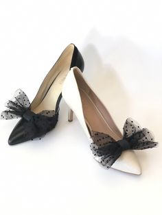 Clip On Shoe Accessories, Black Bow Heels For Wedding, Charming Outfits, Black Evening Shoes, Polka Dot Shoes, Shoe Decorations, Tulle Bow, Tulle Bows, Bow Shoes