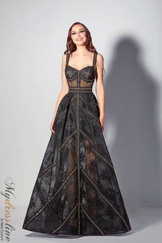 Be the star of the evening in this stunning long dress! Crafted from luxurious lace and adorned with a v-neckline, you'll make a memorable entrance in this delightful design. The A-line silhouette will flatter your figure, and the strappy details and zipper back closure add the perfect finishing touch. Perfect for spec Toplexil Dress, 2 Piece Dresses, Black Gowns, Evening Gowns Elegant, Luxury Dresses, Stunning Gowns, Gowns Of Elegance, Gala Dresses, Grand Entrance