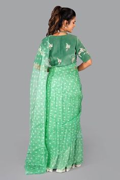 Green organza saree with all over bandhani patterns. Comes with floral thread embroidered blouse. - Aza Fashions Chikankari Embroidered Organza Choli With Traditional Drape, Chikankari Embroidered Organza Choli, Navratri Cotton Silk Lehenga With Chikankari Embroidery, Traditional Wear With Chikankari Embroidery In Organza, Designer Chikankari Embroidery Choli In Organza, Art Silk Choli With Chikankari Embroidery For Saree, Designer Chikankari Embroidered Organza Choli, Pista Green Unstitched Chanderi Choli, Unstitched Silk Choli With Chikankari Embroidery