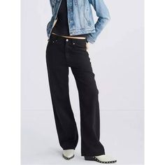 Discover Your New Spring Favorite Step into the season with our Women's Elegant Black Straight Jeans - a perfect blend of style and comfort for your everyday wardrobe. Designed for the modern woman, these jeans provide a relaxed yet chic look that is ideal for both casual outings and office settings. Whether you're running errands, enjoying a weekend brunch, or stepping into a meeting, these jeans offer versatility and elegance. Unparalleled Comfort and Style Made from premium quality lyocell, these jeans are not just about style but also about comfort. The fabric is known for its smoothness, ensuring a comfortable fit throughout the day. The mid-rise waist and straight cut create a flattering silhouette for a variety of body types, while the light wash adds a touch of effortless sophistic