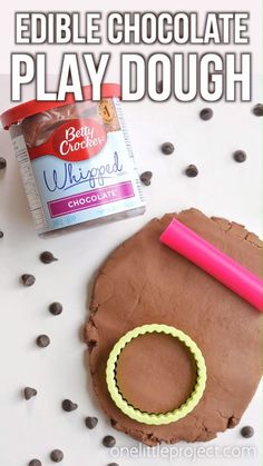 Easy Play Dough Recipe, Chocolate Play Dough Recipe, Chocolate Play Dough, Easy Play Dough, Whipped Chocolate Frosting, Chocolate Slime, Easy Playdough Recipe, Edible Playdough, Play Dough Recipe