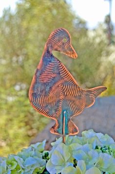 Duck Handmade Stake / Metal Garden Art / Yard by GardenCopperArt Copper Garden, Metal Sculptures Garden, Sculpture Garden, Metal Garden Art, Copper Art, Animal Sculpture, Farm Animal, Metal Sculpture