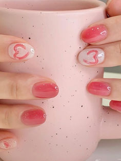 short pink nails: jelly nails with a heart Pink Nail Simple, Cute Nails Short Pink, Korean Nail Ideas For Short Nails, Pink Nail Art Short Nails, Cute Summer Nails 2024 Simple, Kuku Pink, Cute Pink Short Nails, Nail Art Short Nails Simple, Korean Inspired Nails