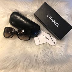 Authentic Chanel Sunglasses Ch5208q C6223c 58 Lens 58mm. Bridge 17mm. Brown Tortoise Shell/Gold Purchased From Lens Crafters . Lens Have Some Scratches / All Other Components Intact. Comes With Box , Case, Receipt, Tags . Chanel Accessories, Chanel Sunglasses, Brown Sunglasses, Sunglass Chain, Colored Sunglasses, Tortoise Shell, Old Money, Tortoise, Gold Chains