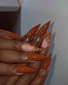 𝗡𝗲𝗡𝗲🇳🇬 𝗦𝗲𝗹𝗳 𝘁𝗮𝘂𝗴𝗵𝘁 𝗻𝗮𝗶𝗹 𝗮𝗿𝘁𝗶𝘀𝘁 on Instagram: "Expresso 🤎🤎🤎" Fall Nails Burnt Orange, Burnt Orange Nails Fall, Brown Baddie, Artsy Nails, Hot Nail Designs, Fantasy Nails, Minimal Nails, Self Taught, Soft Nails