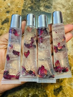 "Welcome to my new lipgloss called \"Peppermint Rose\" I hope you enjoy this amazing party favor for all ages. -14 ml Tubes Clear 💋This Clear \"So Icy\" lipgloss is made with: -Peppermint Oil -Rose petals  -HANDMADE  -CRUELTY FREE INFUSED W/Vitamin E Oil, Coconut Oil, to help hydrate, and keep lips healthy.  *WHOLESALE AVAILABLE UPON REQUEST *" Baddie Lipgloss, Clear Lipgloss, Peppermint Rose, Lipgloss Business, Pr Package, Diy Phone Case Design, Best Lip Gloss, Lip Balm Collection, Lip Gloss Collection