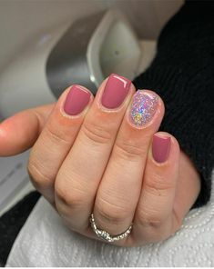 Manicure Inspo Short Nails, Call Gel Nail Ideas, Simple Mom Nails, Short Gel Manicure Ideas, Simple Beachy Nails, Solar Nails, Skincare Hacks, Nail Color Ideas, February Nails