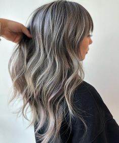 Bronze Brown Balayage with Silver Babylights Silver Babylights, Mommy Hair Makeover, Platinum Streaks, Above Shoulder Hair, Mommy Hair, Grey Brown Hair, Dyeing Hair, Balayage Straight Hair