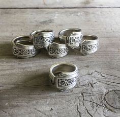 Group  of Spoon Rings Community Fortune Printable Ring Sizer, Vintage Silverplate, Silverware Jewelry, Bold Rings, Spoon Ring, Spoon Jewelry, Fashion Organization, Vintage Silverware, Spoon Rings