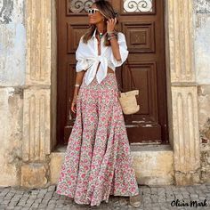 Olivia Mark - Printed Midi Skirt for Beach Vacation and Leisure with Wide Hem Design Beach Maxi Skirt, Long Skirt Summer, Printed Long Skirt, Holiday Skirts, Bohemian Skirt, Nature Dress, Mode Boho, Floral Maxi Skirt, Elegant Skirt