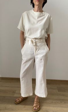 "Vintage White Linen Pants for Women Size S | White Linen Pants with High Waist and back slit. The fabric is a bit sheer. Excellent pants for summer. Composition: 100% linen. Made in Italy. Size on tag 40. In beautiful vintage condition. Measurements of the white linen pants lying flat: Waist: 34 cm | 13.4\" Hips: 46 cm | 18.1\" Length: 88 cm | 34.8\" Inseam: 58 cm | 22.8\" The model wearing the linen cropped pants is 1,68 m | 5.5 feet tall; chest: 88 cm | 35\", waist: 68 cm | 26\", hips: 88 cm Linen Pants For Women, Pants For Summer, Summer Linen Pants, White Embroidered Blouse, White Linen Pants, Cropped Linen Pants, Linen Crops, Tall Chest, Summer Linen