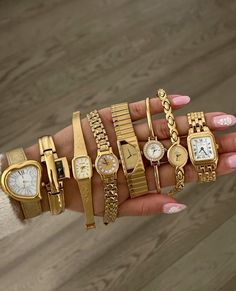 Watches And Bracelets, Xoxo Jewelry, Vintage Gold Watch, Dope Jewelry Accessories, Wrist Jewelry, Luxe Jewelry, Jewelry Fashion Trends, Classy Jewelry, Jewelry Essentials