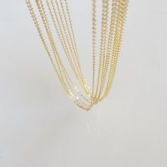 Item details:Size:•  18"•  1.6 x 1.8 mm• 235's Chain• Quantity : 10 PcsNOTE: This listing is for 10 complete necklaces (clasp, closure tag and jump rings)Material:•  16K Gold plated over brass•  Diamond cut for extra shine • Real Gold Plated (Not imitation) over Brass (Tarnish Resistant)• Nickel and Lead free (USA standard)Please message us if you have any questions.All packages are packed & shipped with care and love from our warehouse located in California, USA. Thank you! Mommy Jewelry, Wholesale Silver Jewelry, Chula Vista, Quartz Crystal Pendant, Healing Necklace, Gold Flats, Silver Wedding Rings, Jewelry Wholesale, Chain Gold