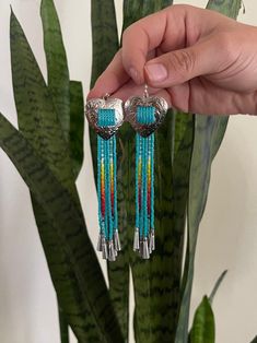 Super light, beaded Heart Concho earrings!  Sterling Silver ear wire Beaded Wedding Jewelry, Bead Bottle, Beaded Patterns, Native Crafts, Beaded Things, Beaded Earrings Diy, Native American Beaded Earrings, Native Beadwork, Bead Sewing