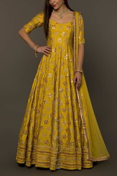 Long Frocks For Women, Yellow Anarkali, Frock For Women, Traditional Indian Outfits, Kurti Designs Party Wear, Indian Gowns, Party Wear Indian Dresses