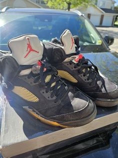 Size 9 - Air Jordan 5 Retro 2007 Metallic Jordan 5 Retro, Air Jordan 5 Retro, Air Jordan 5, Jordan 5, Air Jordan, Air Jordans, Athletic Shoes, Men's Shoes, Jordan