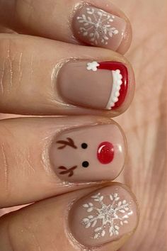 25+ Short Christmas Nails Ideas to Add Festive Magic Christmas Nails Easy Short, Short Christmas Nails Ideas, Short Christmas Nails, Christmas Nails Ideas, Nail Art For Short Nails, Art For Short Nails, Fun Manicure, Candy Cane Nails, Snowflake Nail Art