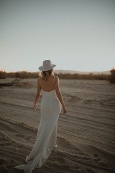 Made from 100% Australian wool, this wide-brimmed hat is the perfect bridal hue (and the perfect boho accessory for your wedding wardrobe). Photo: @foolishlyrushingin Fitted Wide Brim Sun Hat For Wedding, Fitted Fedora Wedding Hat, Fitted Fedora Hat For Weddings, Chic Fitted Straw Hat For Wedding, Elegant Fitted Fedora For Wedding, Fitted Wide Brim Straw Hat For Wedding, Chic Flat Brim Straw Hat For Wedding, Wedding Wide Brim Fitted Fedora, Chic Fedora Wedding Hat