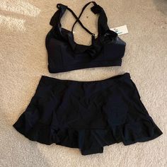 Super Cute Two Piece Bathing Suit! The Top Has A Ruffle On Edge And The Bottoms Have The Same Ruffle Around Bottom Edge. Both Are Size Small. Never Been Worn. Fitted Black Tankini For Vacation, Chic Black Stretch Tankini, Chic Black Tankini For Spring, Chic Black Spring Tankini, Alternative Fashion Outfits, Tropical Swimsuits, Two Piece Bathing Suit, Zaful Bikinis, Swimsuits High Waisted