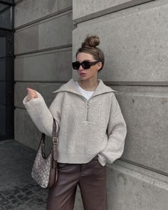 Monaco Outfit, Fashion 1940s Style, Autumn Outfit Inspo, Diy Vetement, Cold Outfits, Looks Street Style, Chic Outfit, Casual Winter Outfits, 가을 패션