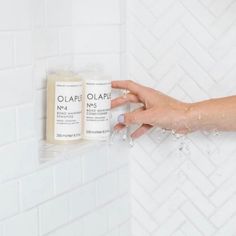 Olaplex No. 4 Bond Maintenance Shampoo And No. 5 Conditioner Set Kit Includes: Full Size No. 4 Bond Maintenance Shampoo (250 Ml / 8.5 Fl Oz) Full Size No. 5 Bond Maintenance Conditioner (250 Ml / 8.5 Fl Oz) A Highly Moisturizing, Reparative Shampoo That Leaves Hair Easy To Manage, Shiny And Healthier With Each Use. N4 Is Color-Safe, Sulfate-Free, And Proven To Reduce Breakage And Strengthen All Types Of Hair. Hair Type : All, Chemical, Thermal, And Color Treated Hair Guaranteed Authentic Because Olaplex Shampoo, Broken Bonds, Clarifying Shampoo, Damaged Hair Repair, Brittle Hair, Hair Maintenance, Hair Strengthening, Hair Repair, Heat Styling Products