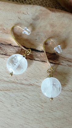 Handmade Minimalist Dangle Crystal Earrings, Handmade Minimalist Crystal Dangle Earrings, Delicate White Crystal Earrings For Gift, White Hypoallergenic Drop Crystal Earrings, Adjustable White Crystal Earrings, Minimalist Dangle Crystal Earrings, Minimalist Dangle Crystal Earrings With Ear Wire, Minimalist Crystal Earrings As Gift, Minimalist Crystal Drop Earrings