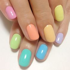 Nail Color Combinations, Different Color Nails, Colored Shadow, Bright Red Lipstick, Manicure Nail Designs, Nail Tattoo, Rainbow Nails, Light Spring