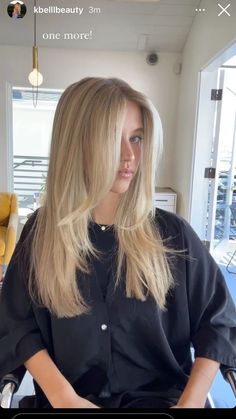 #blondhair #haircut Blonde Melir Hair, Asian Hair Male, Hair Highlights Straight, Blonde Hair Straight, Scandinavian Blonde, Blonde Hair Pictures, Blonde Hair Inspo, Blonde Hair Goals