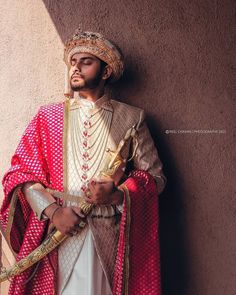 Royal Marathi Grooms That Aced The Peshwai Wedding Look Peshwai Look For Wedding, Peshwai Look, Wedding Dress For Groom, Groom Jewellery, Dapper Grooms