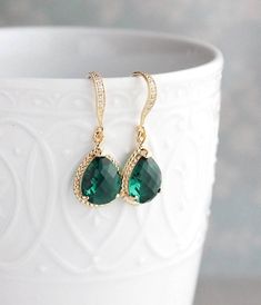 Emerald Green Glass Earrings Christmas Holiday Party Jewelry Gold Drop Modern Sparkly Jewel Bridesma Holiday Party Jewelry, Wedding Jewelery, Bridal Jewelry Vintage, Formal Jewelry, Christmas Holiday Party, Long Gold Earrings, Glass Drop Earrings, Cocktail Jewelry, Heart Dangle Earrings