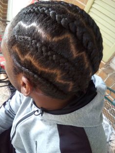 cornrows zigzag braids zig zag Zig Zag Hairstyle Braids, Cornrows Zigzag, Boys Cornrows, Cornrow Hairstyles For School, Cornrows Men, Zig Zag Braid