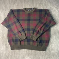 Vintage 2000s Woods & Gray Plaid Pattern Basic Essential Preppy Causal Streetwear Multi Color Knit Sweater Double Extra Large Mens Condition:  Excellent Used Condition  = No Flaws Measurements: Please see photos above for all measurements IF YOU BUY TWO OR MORE ITEMS USE THE CODE BUNDLE @ CHECK TO SAVE 20% WE SHIP WITHIN 24 HOURS AFTER PURCHASE! Please be aware that we do not offer free returns!! The Buyer is responsible for the cost of the return label.  Follow us on TikTok & Instagram @findsnostalgic and tag us in your finds Gray Plaid, Vintage 2000s, Plaid Pattern, Sweater Outfits, Knit Sweater, Knitted Sweaters, Extra Large, Gender Neutral, Multi Color