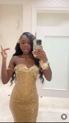 20th Birthday Outfit Ideas Summer, Yellow Prom Dresses Black Women, Gold Prom Dresses Black Women, Prom Prep, Formal Dresses Gold, Prom Dresses Black Women, Prom Gold, Gold Prom Dress, Yellow Prom